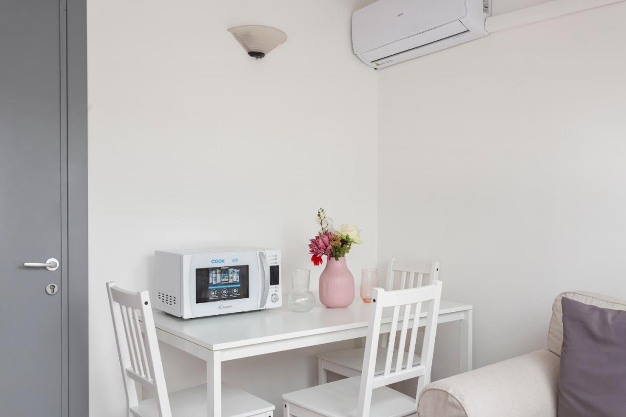 2 Bedroom 2 Bathroom Apt - Duomo 2 ミラノ エクステリア 写真